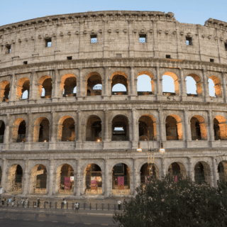 Rome: Colosseum, Roman Forum, and Palatine Hill Guided Tour